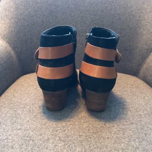 Dolce Vita booties- Black and Tan, Like New - Picture 2 of 4
